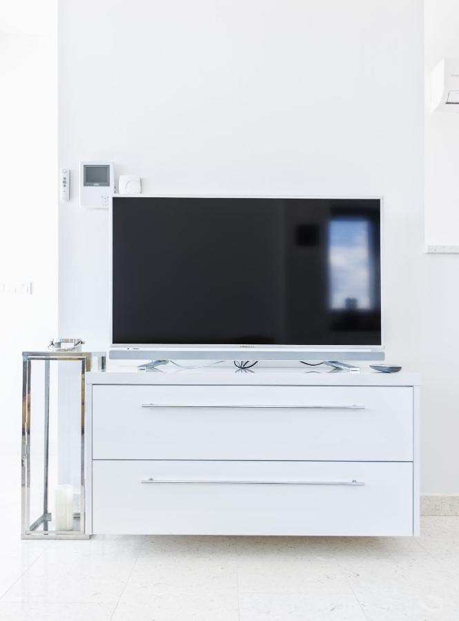 Villa Aliara Jacuzzi Apartment 沃迪切 外观 照片